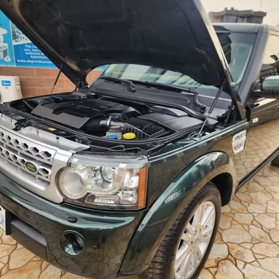 Clean Registered 2012 Land Rover LR4 HSE for Sale In Ikeja Lagos