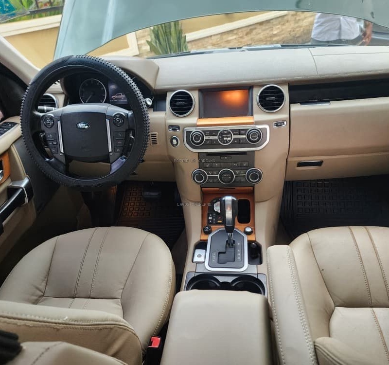 Clean Registered 2012 Land Rover LR4 HSE for Sale In Ikeja Lagos image