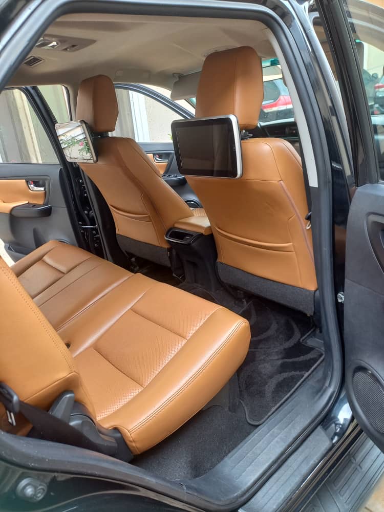Car Image 4