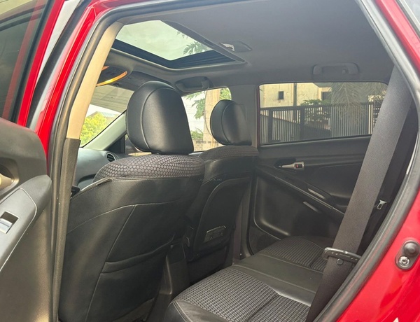 FOREIGN USED 2009 PONTIAC VIBE GT IN LAGOS