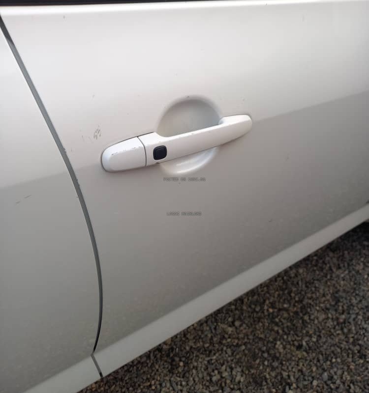 FOREIGN USED 2010 TOYOTA RAV4 LIMITED V6 image