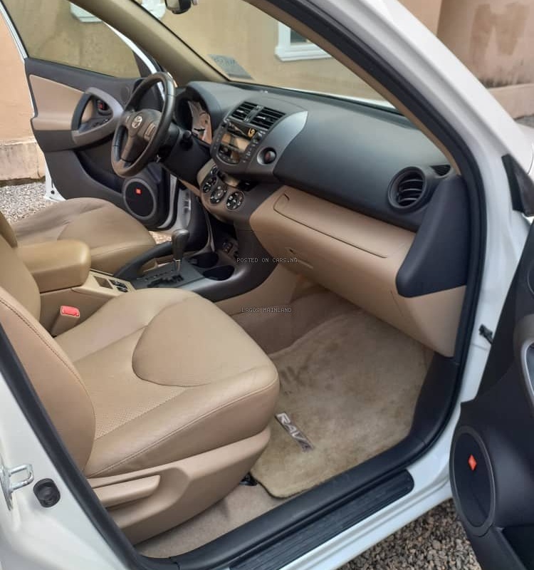 FOREIGN USED 2010 TOYOTA RAV4 LIMITED V6 image