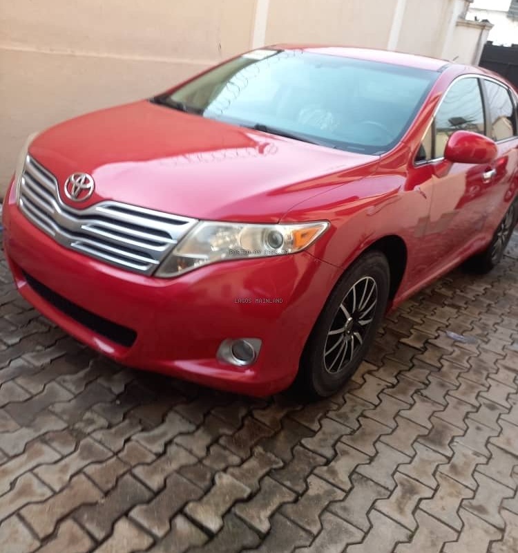 FOREIGN USED 2011 TOYOTA VENZA AWD V6 FOR SALE IN LAGOS image
