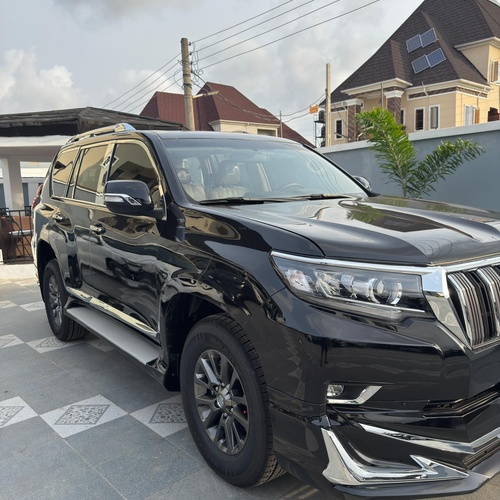 FOREIGN USED 2017 TOYOTA LANDCRUISER PRADO TXL