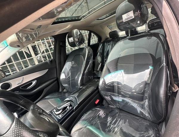 NEW ENTRY:FOREIGN USED 2016 MERCEDES BENZ C300 4MATIC