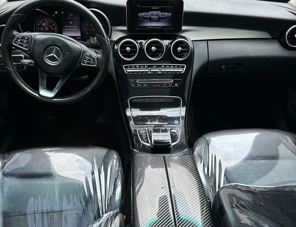 NEW ENTRY:FOREIGN USED 2016 MERCEDES BENZ C300 4MATIC