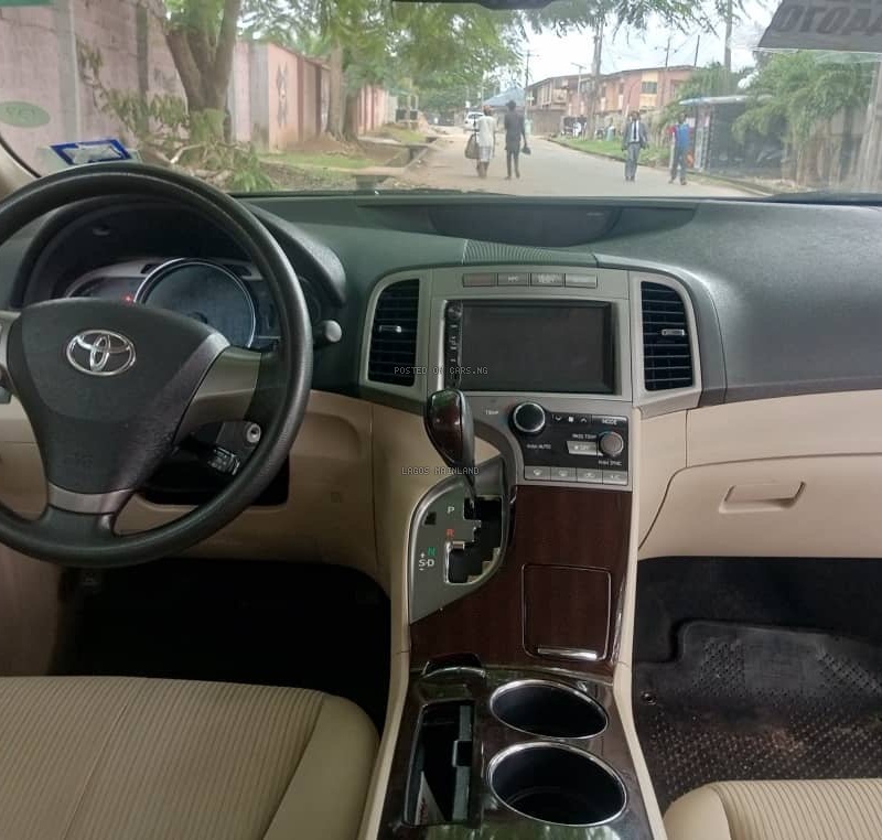 TOKUNBO 2010 TOYOTA VENZA AWD V6 image