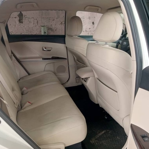 TOKUNBO 2010 TOYOTA VENZA AWD V6