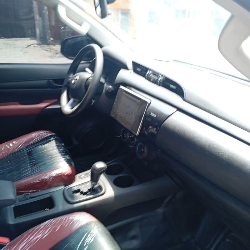 FORIEGN USED 2019 TOYOTA HILUX  image