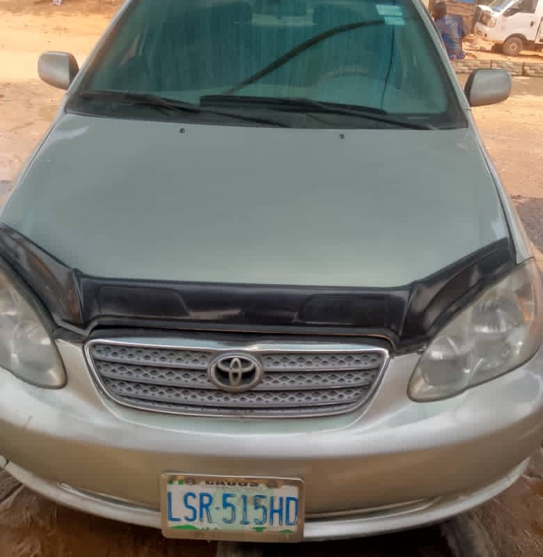 Registered Toyota Corolla 2004 image