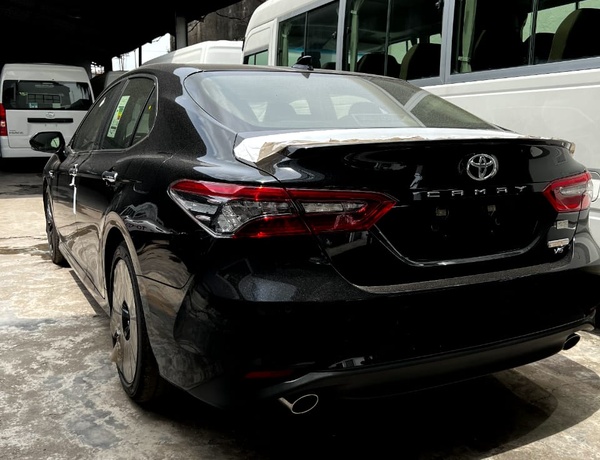Brand New Toyota Camry XLE 3.5L 2024 Model