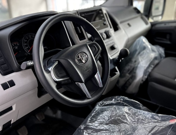 Brand New Toyota Haice MT Petrol 2024 Model