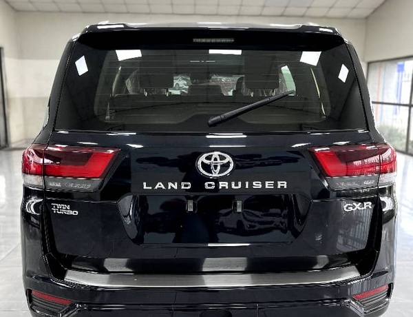 Brand New Toyota Land cruiser G.X.R Twin turbo 3.5L