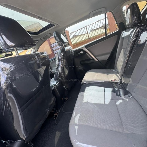 Registered 2017 Toyota Highlander for Sale In Yaba Lagos