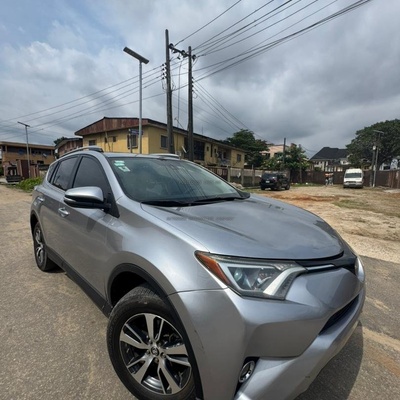 Registered 2017 Toyota Highlander for Sale In Yaba Lagos