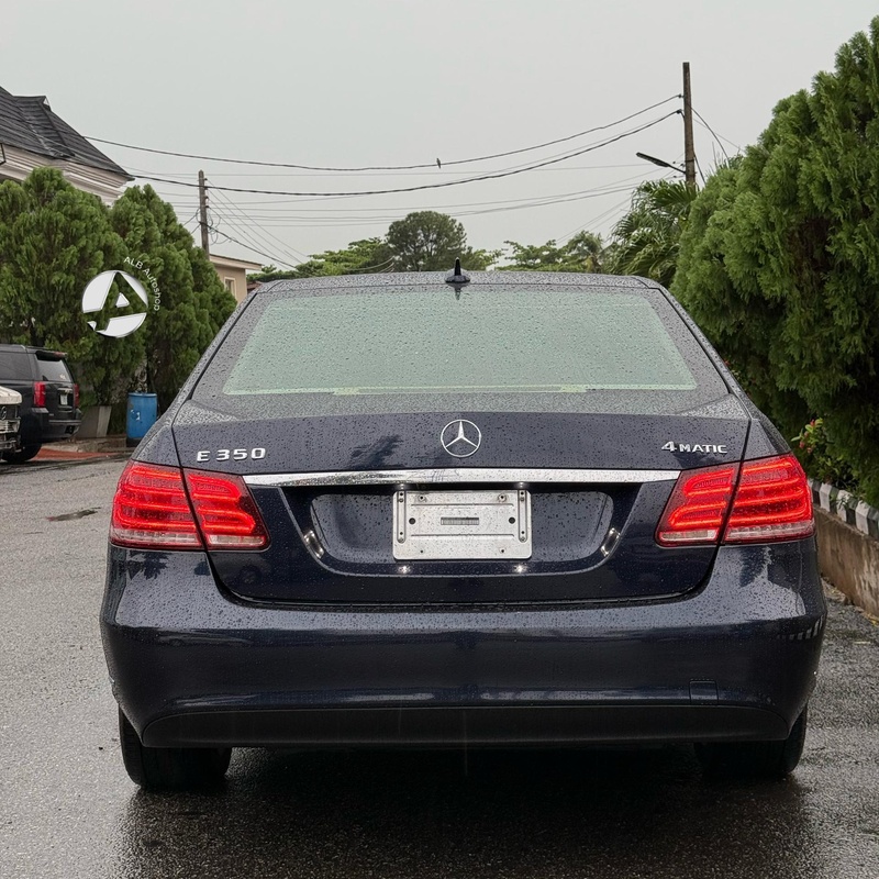 2014 Mercedes Benz E 350 4Matic Luxury Edition image