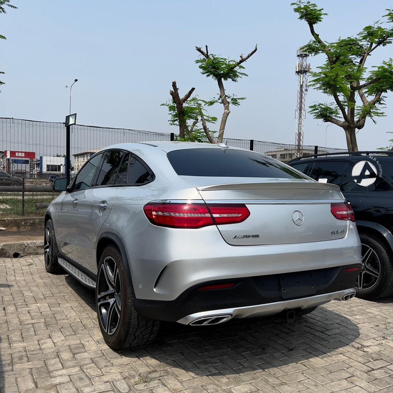 2018 Mercedes Benz GLE 43 AMG image