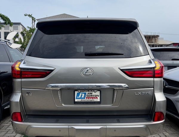 2019 Lexus LX 570 in Lekki