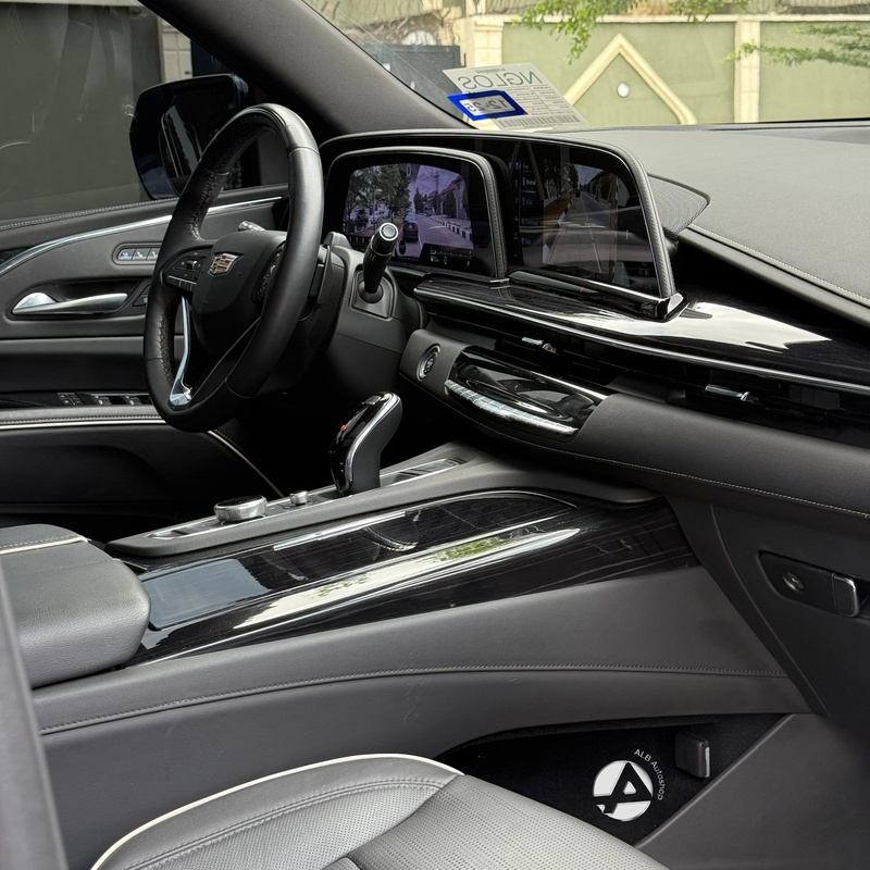 2023 Cadillac Escalade ESV in Lagos image