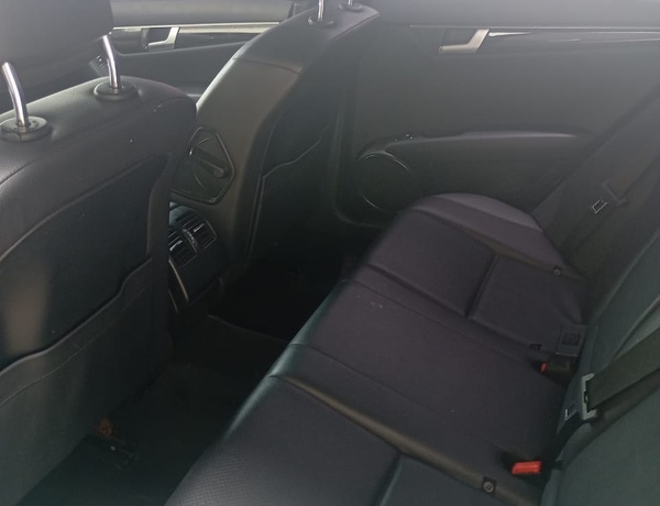 2013 Benz c300, Direct Belgium
