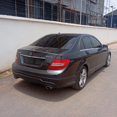 2013 Benz c300, Direct Belgium