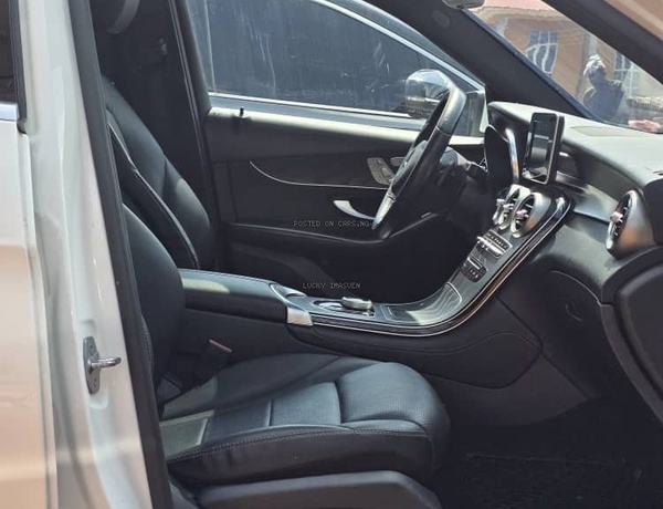 Foreign Used 2018 Mercedes Benz GLC300 