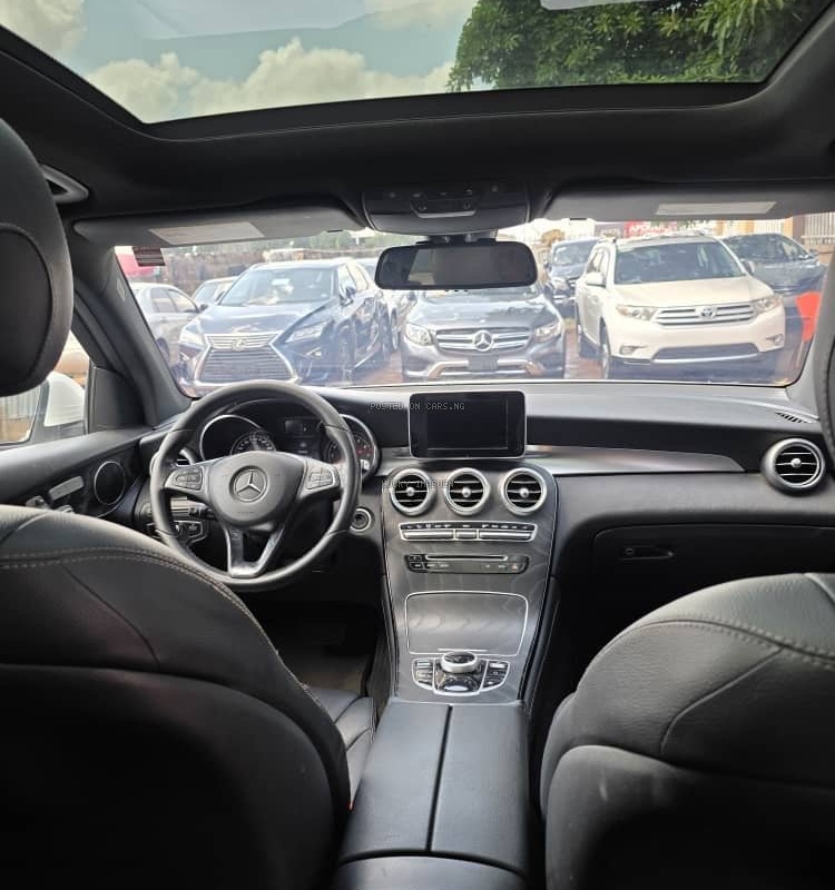 Foreign Used 2018 Mercedes Benz GLC300  image