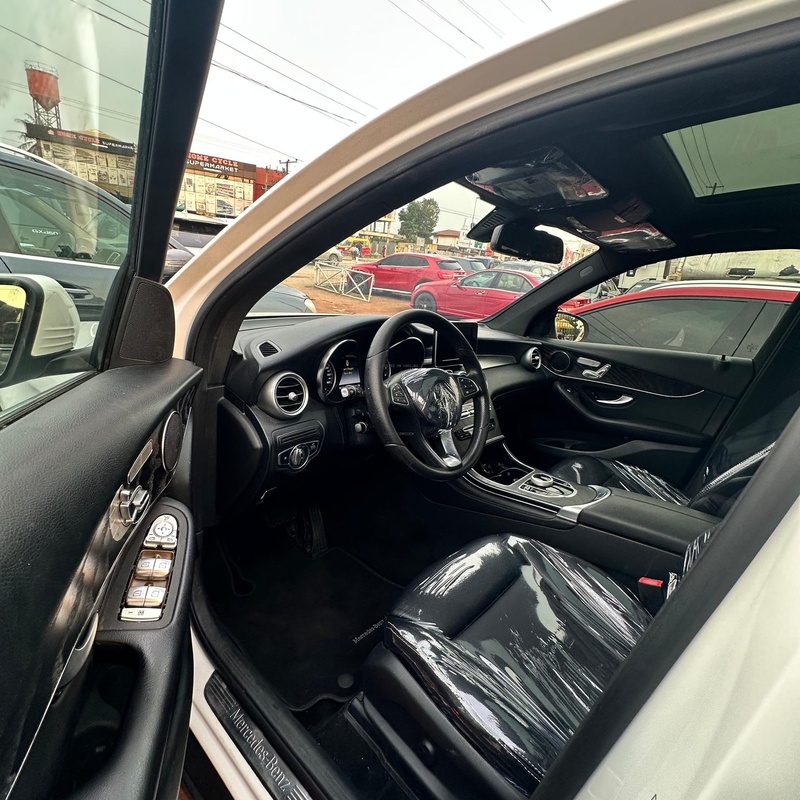 Foreign Used 2018 Mercedes Benz GLC300  image
