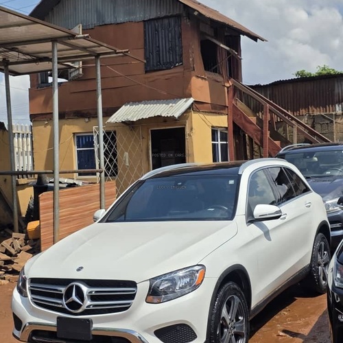 Foreign Used 2018 Mercedes Benz GLC300 