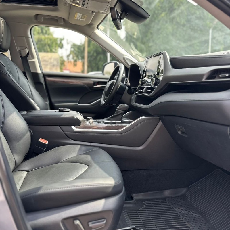 2022 Toyota Highlander limited In Lagos image