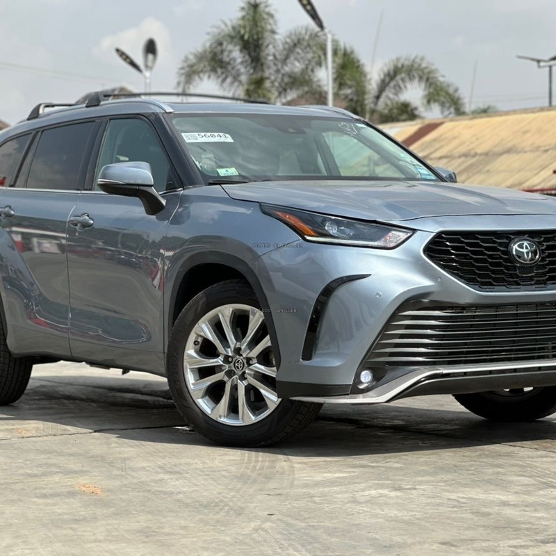 2022 Toyota Highlander limited In Lagos image