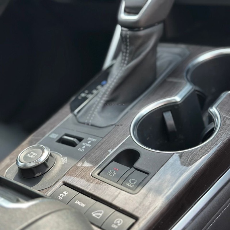 2022 Toyota Highlander limited In Lagos image