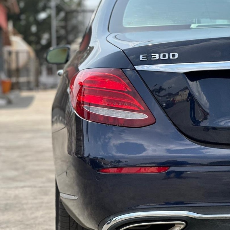 Foreign used Mercedes Benz E300 2018 image
