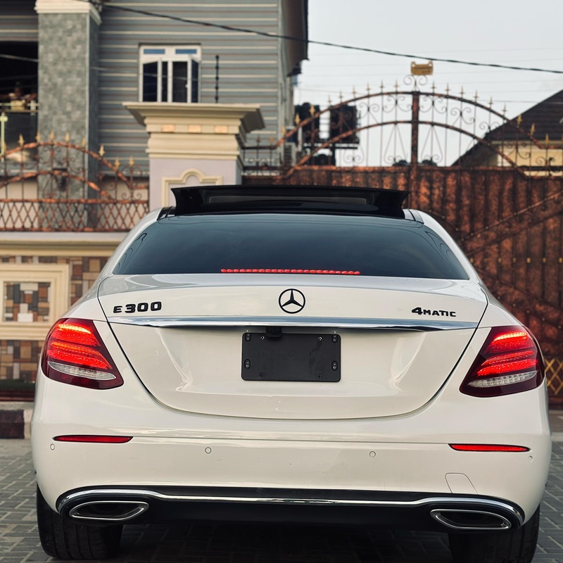 Benz E300 2018 in lagos image