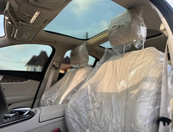 Benz E300 2018 in lagos