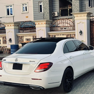 Benz E300 2018 in lagos