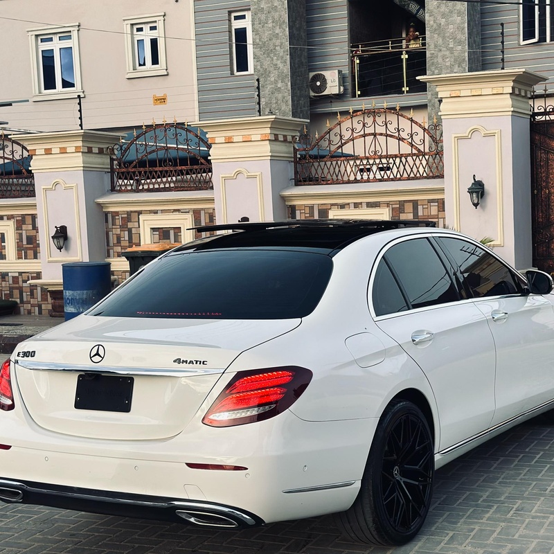 Benz E300 2018 in lagos image