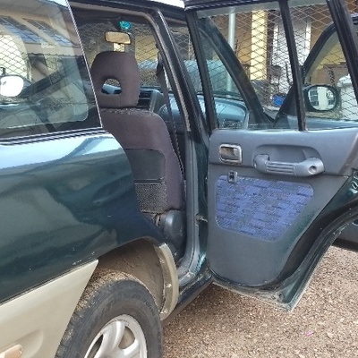 Toyota RAV4 Automatic 2000 Green In Lagos