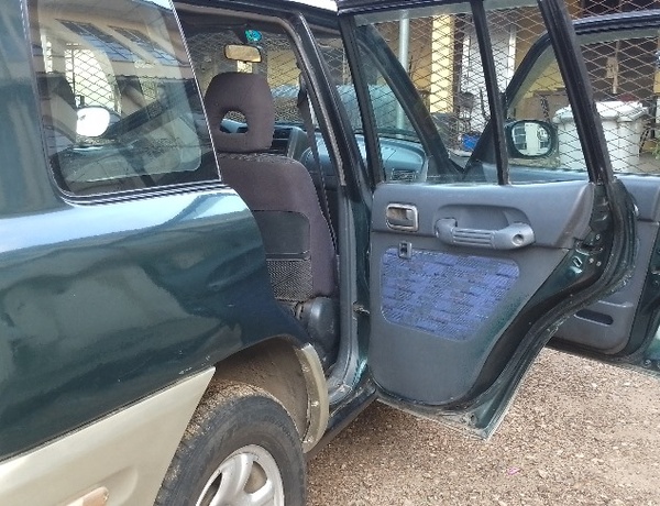 Toyota RAV4 Automatic 2000 Green In Lagos