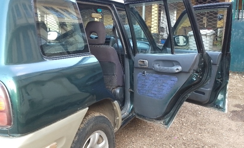 Toyota RAV4 Automatic 2000 Green In Lagos image