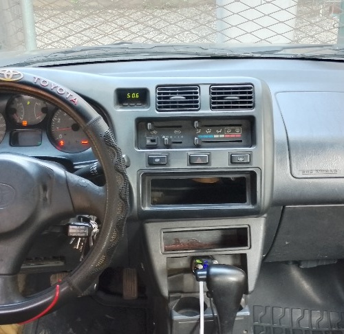 Toyota RAV4 Automatic 2000 Green In Lagos