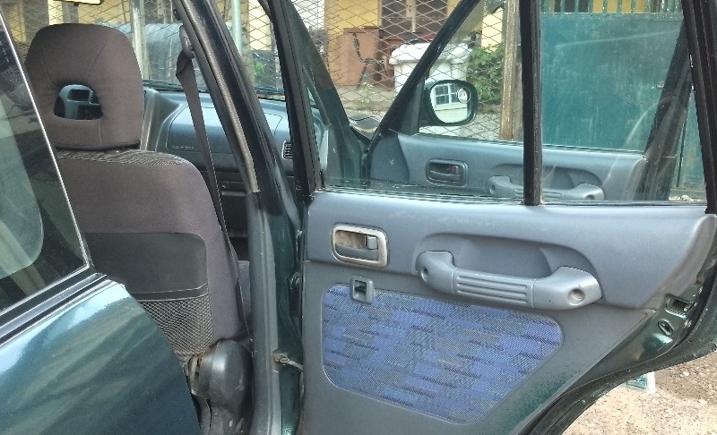 Toyota RAV4 Automatic 2000 Green In Lagos image