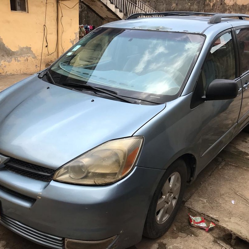 Toyota Sienna in Lagos image