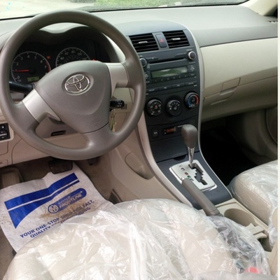 Clean Toyota Corolla LE
