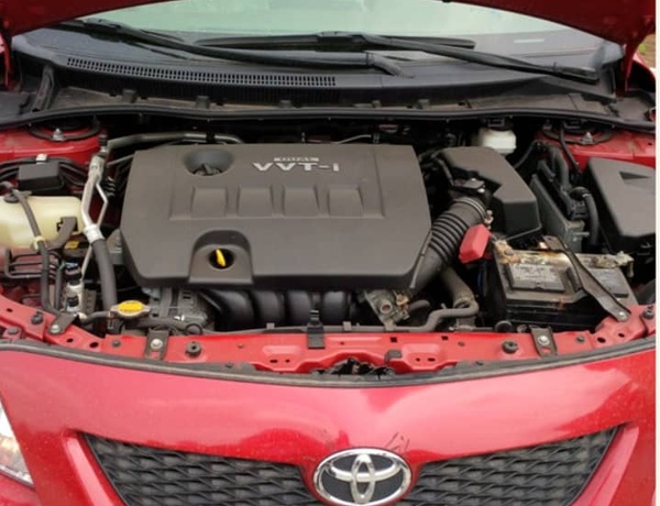 Clean Toyota Corolla LE
