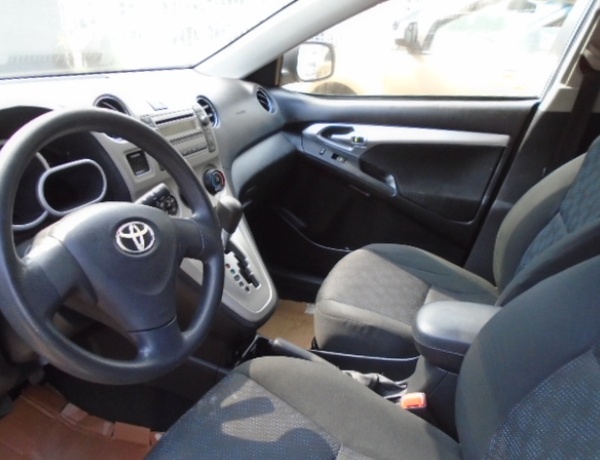 Neat Toyota Matrix 2010