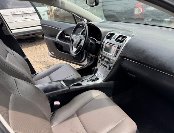 Toyota Avensis Used 2013