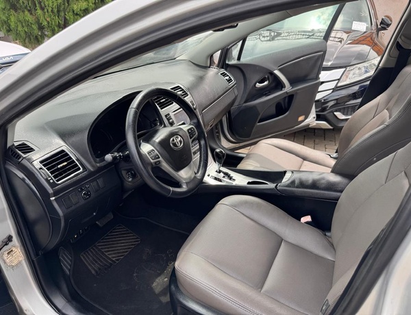 Toyota Avensis Used 2013