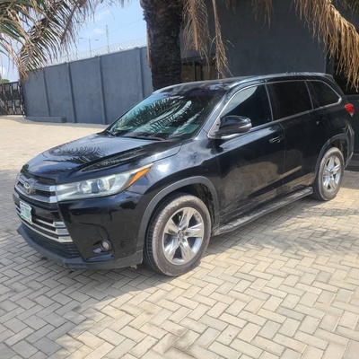 Toyota Highlander 2016 In Magodo,Lagos