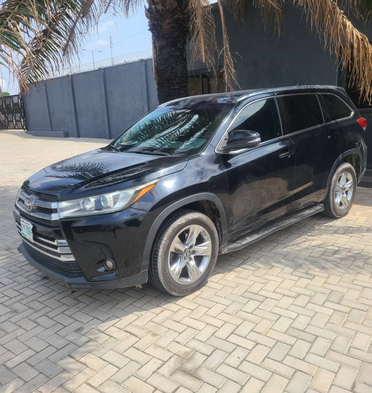 Toyota Highlander 2016 In Magodo,Lagos image